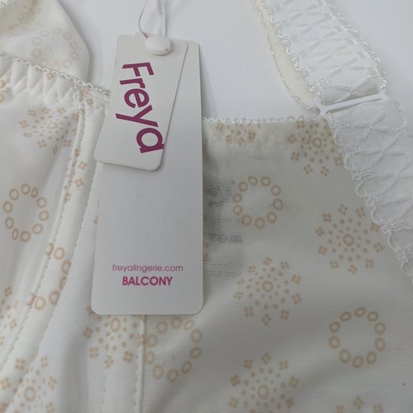 32HH NWT Freya Faye Bra Underwire Balcony, White, AA4202 - Picture 2 of 5